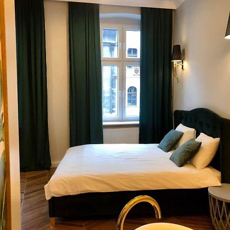 Apartmenty Mariacka 20 -Self Check-In 24H -Loud On The Weekends - By Kanclerz Investment Катовице Экстерьер фото