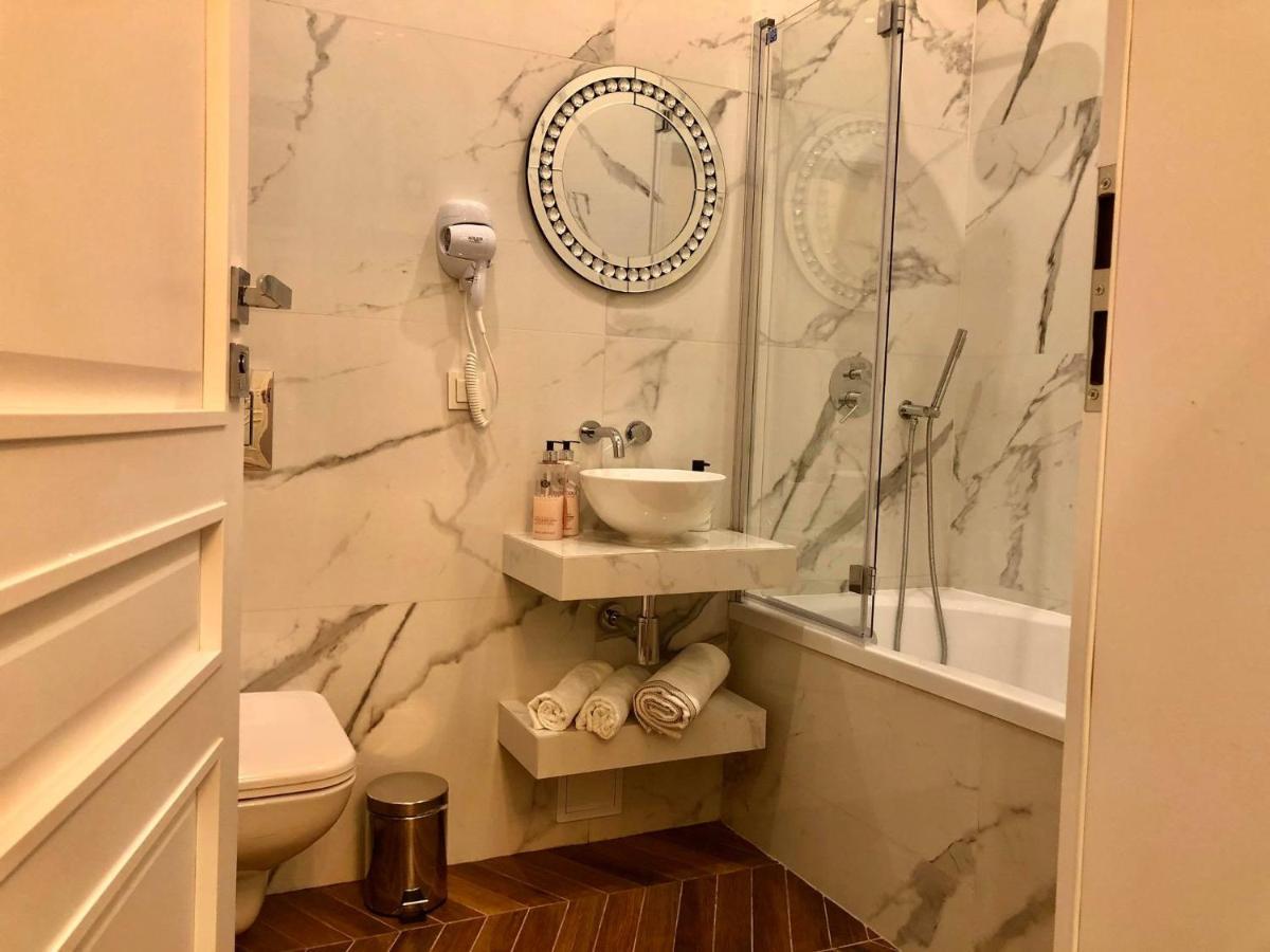Apartmenty Mariacka 20 -Self Check-In 24H -Loud On The Weekends - By Kanclerz Investment Катовице Экстерьер фото